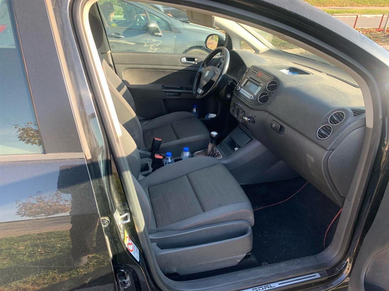 VW-Golf-5-plus