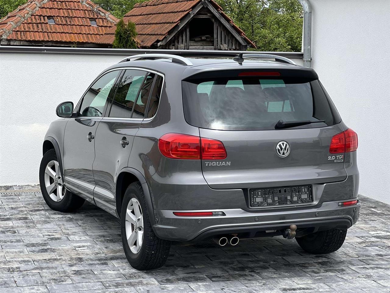 TIGUAN-R-LINE-2015