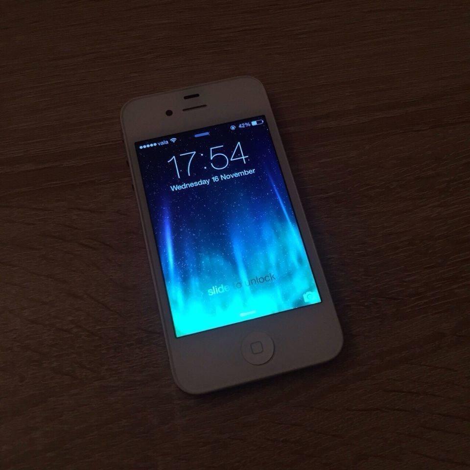 Shitet-Iphone-4