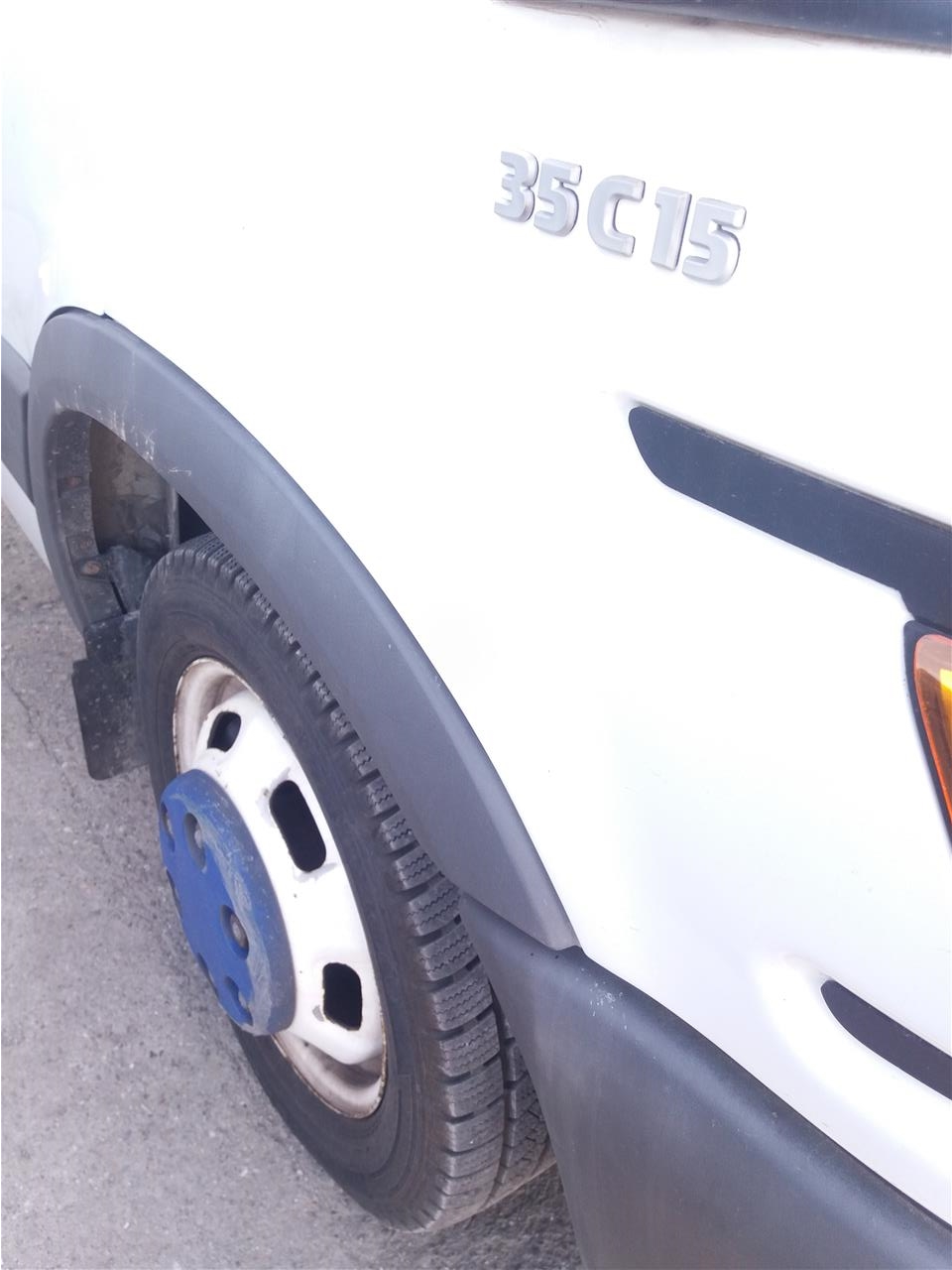 Shitet-Iveco-per-auto-bartje