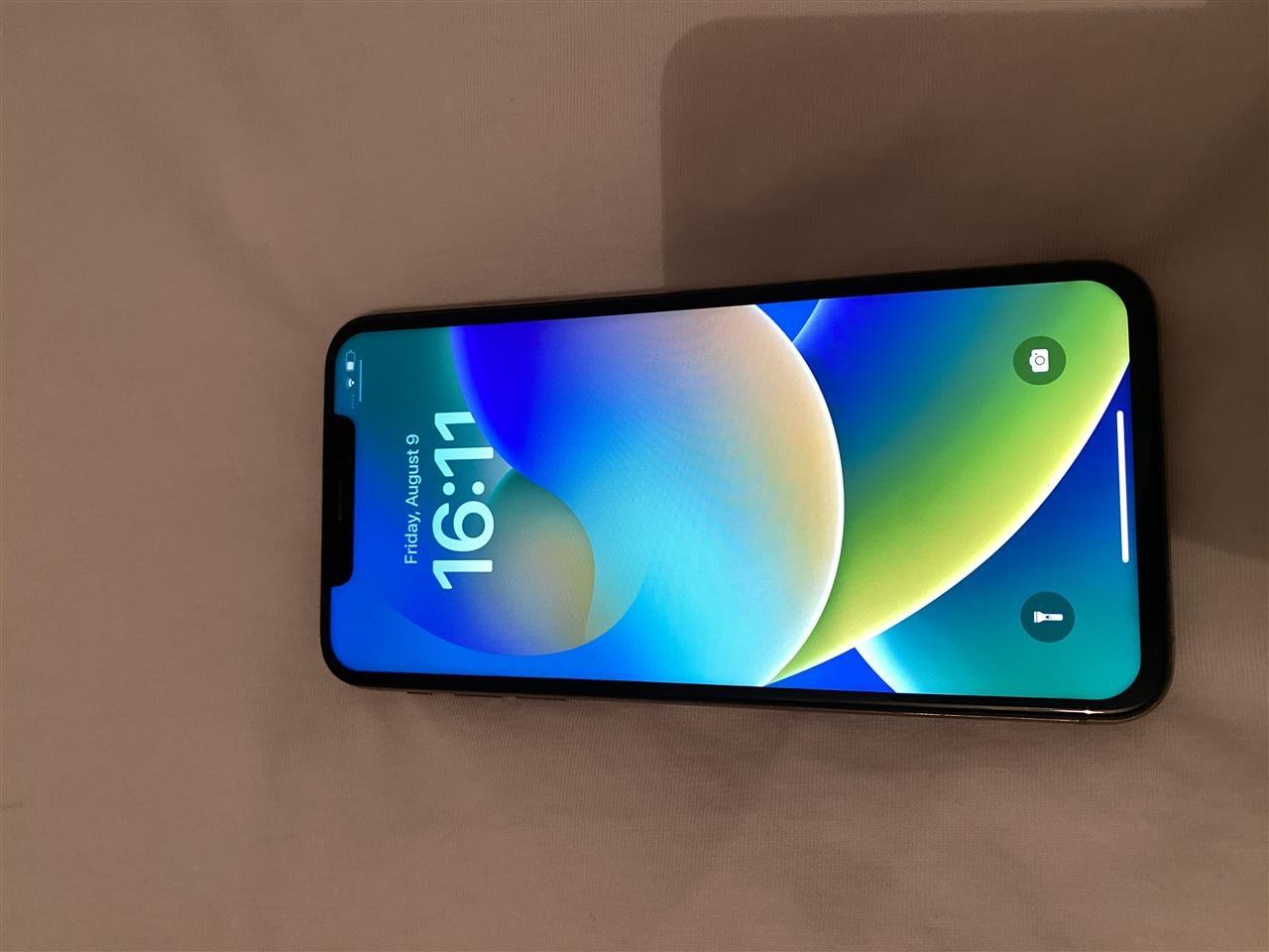 Shitet-iPhone-XS-Max