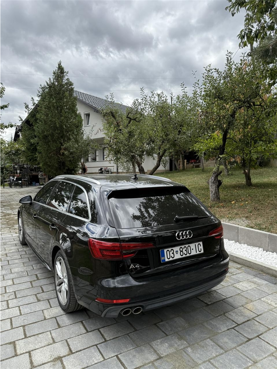 Audi-a4