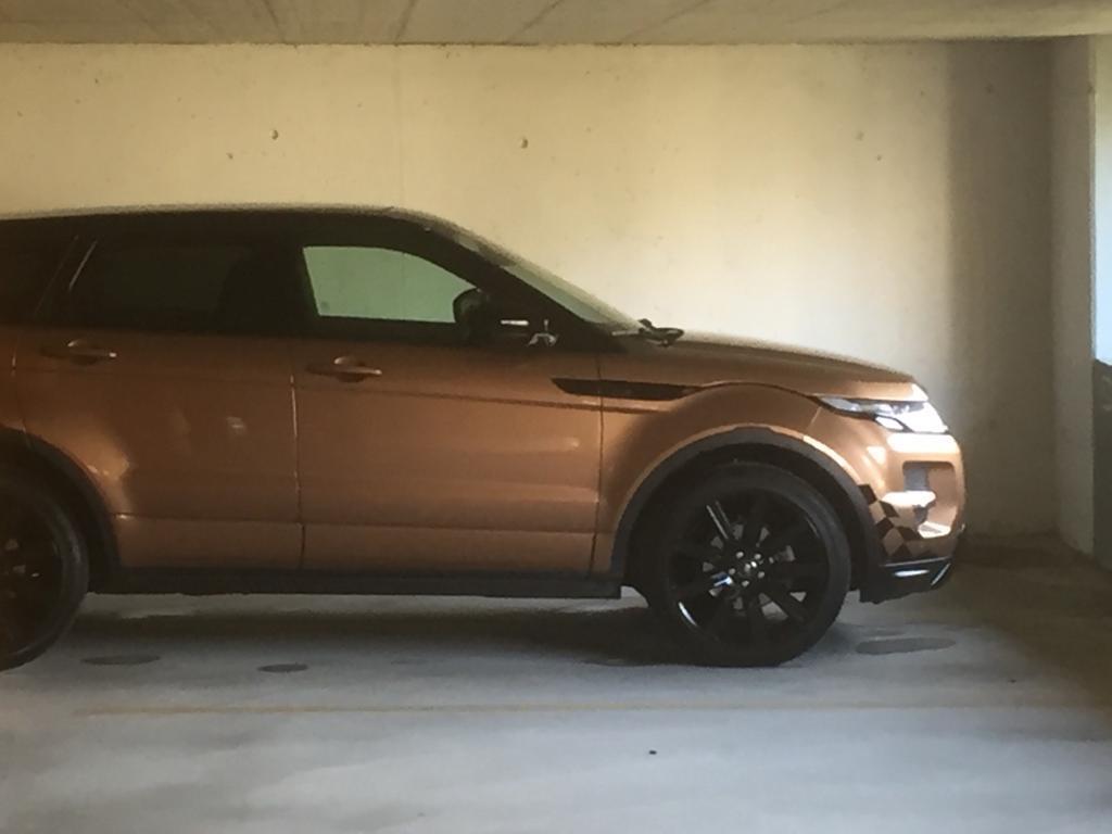 Range-Rover-Evoque-2-2-SD4--212-Ps-Full-Extra