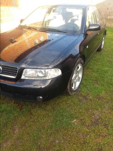 Audi A4 1.8 benzin