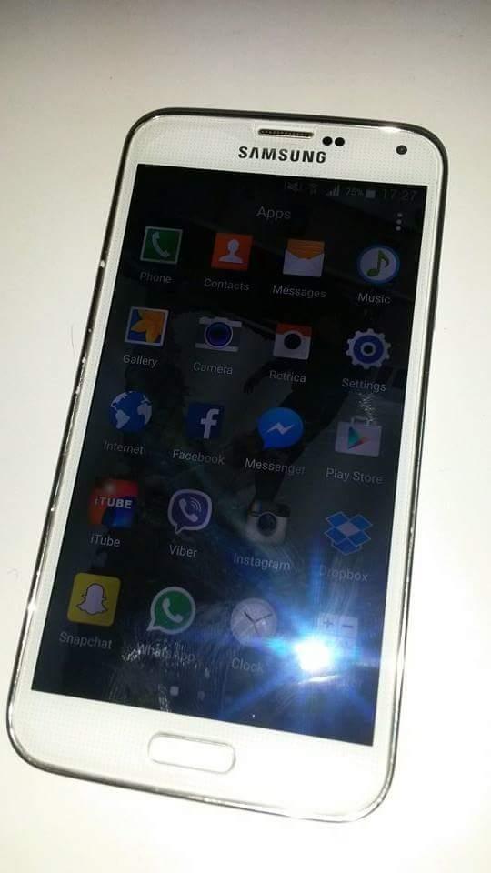 Shes--Galaxy-s5-
