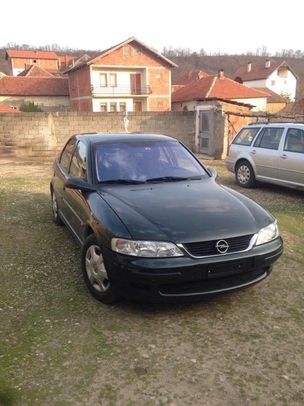 Opel-Vectra-2-2-