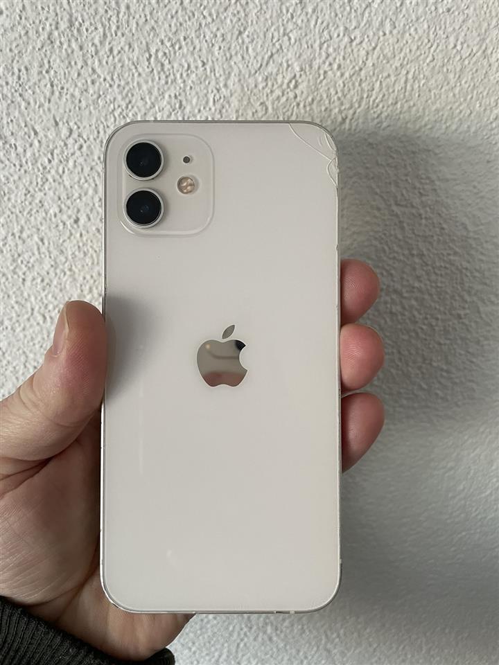 Iphone-12--------