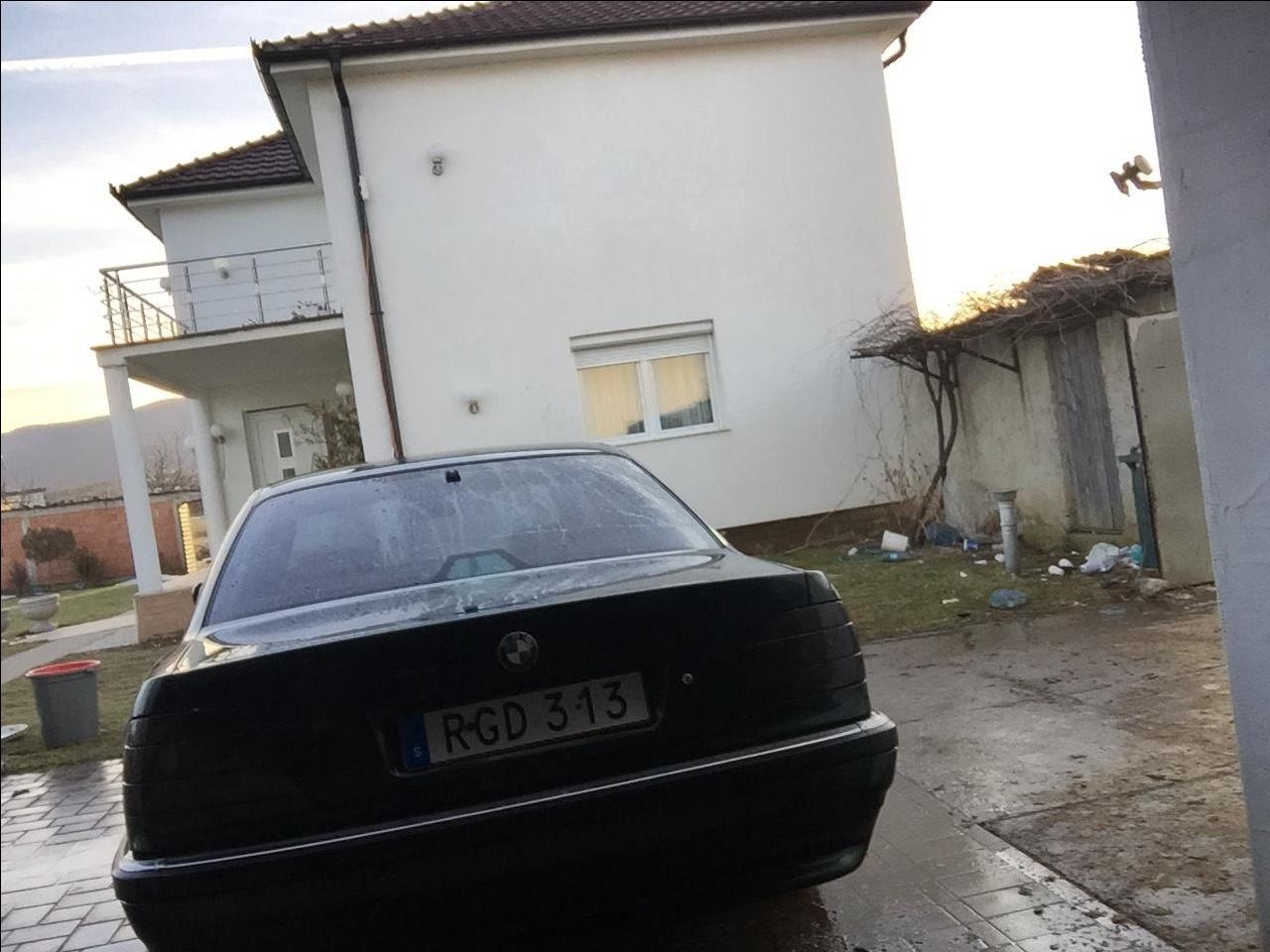 BMW-