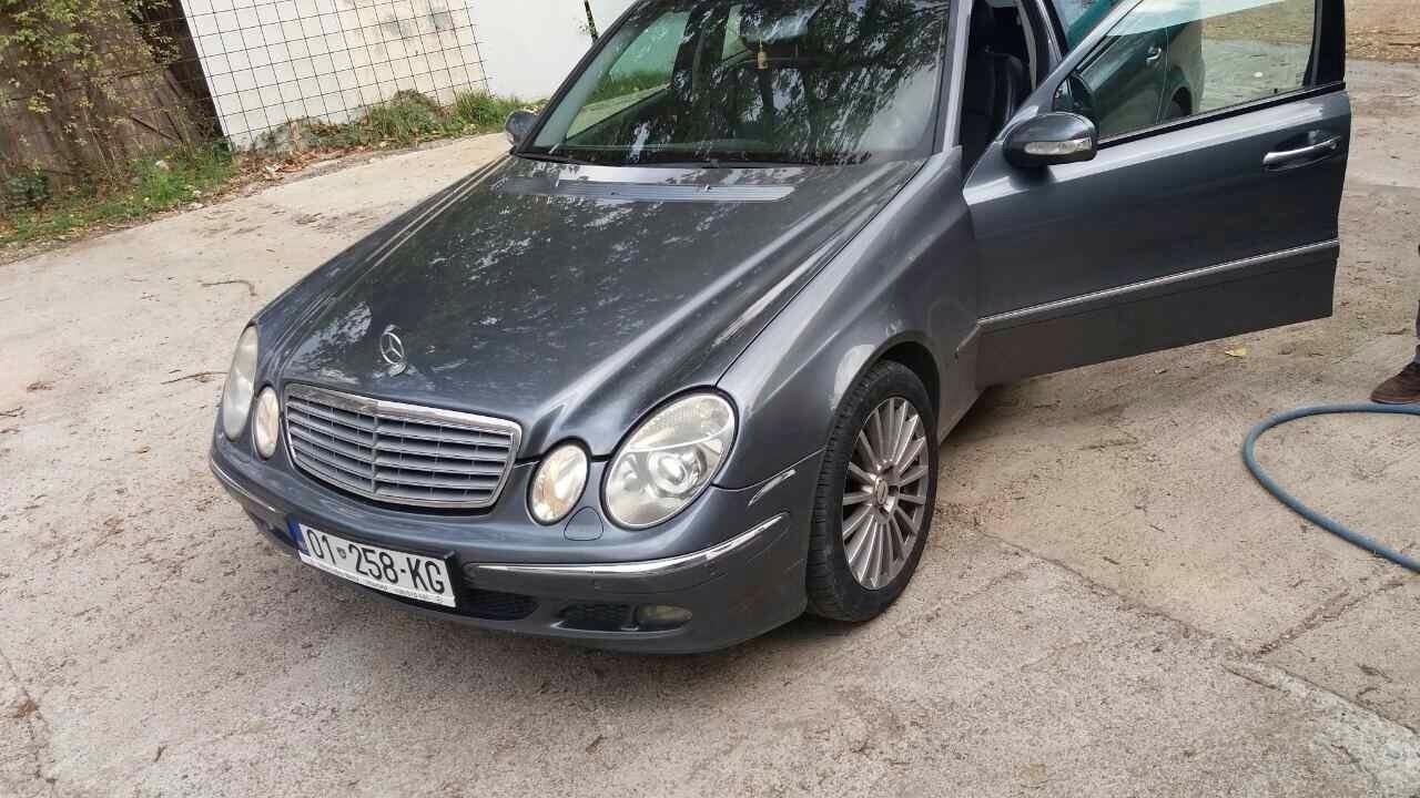 Mersedes-e320