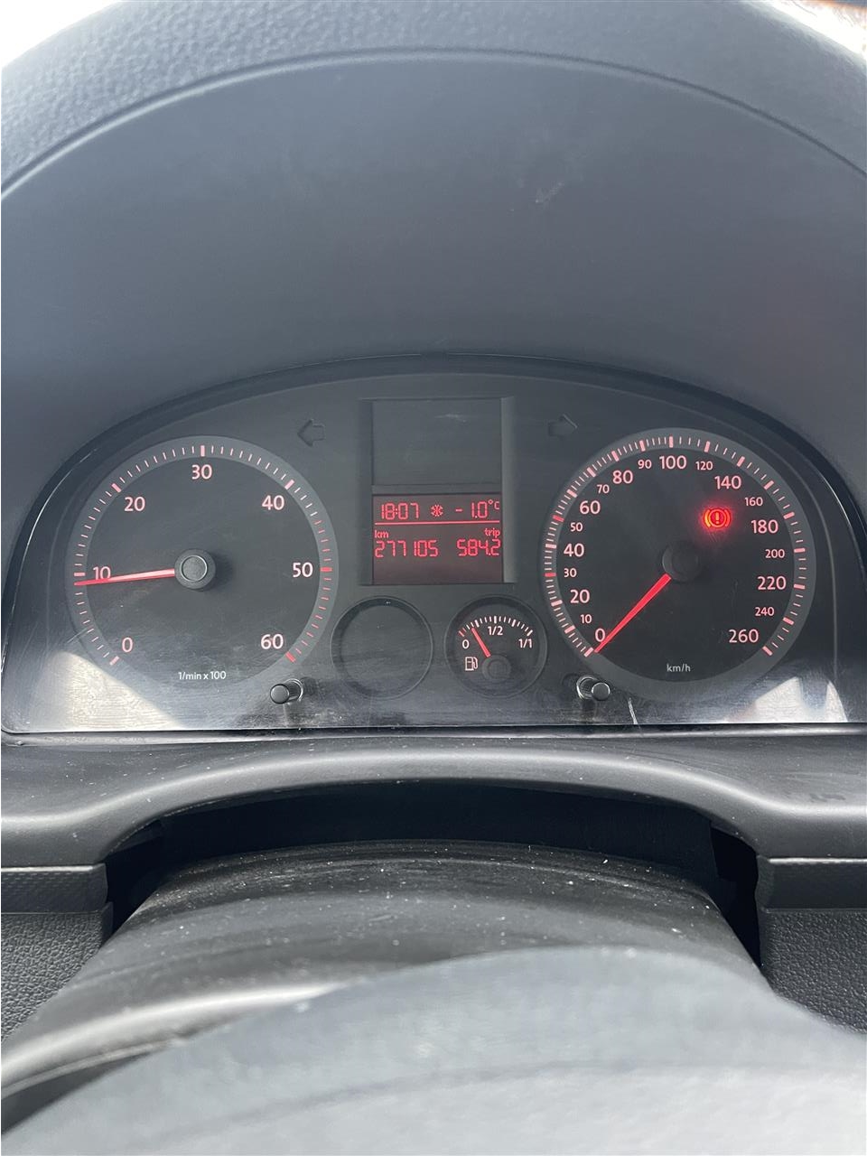 Shitet-VW-Caddy-Maxi