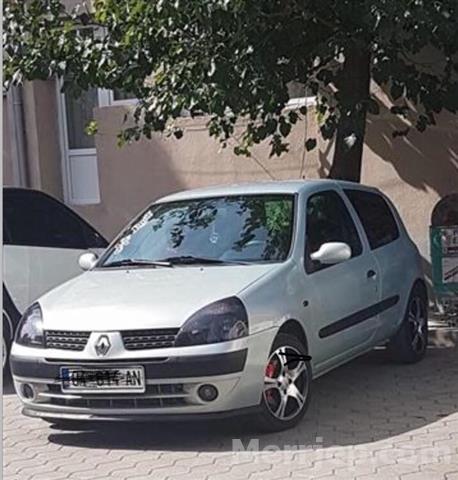 Reno Clio 1 2 16v Benzin Gjakov 235