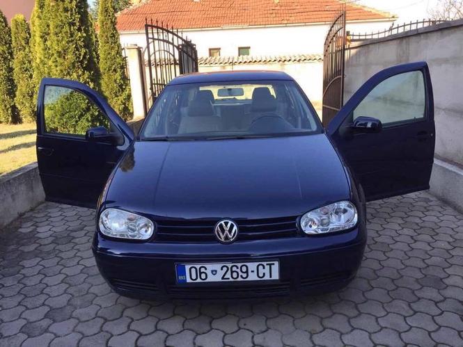 Golf 4