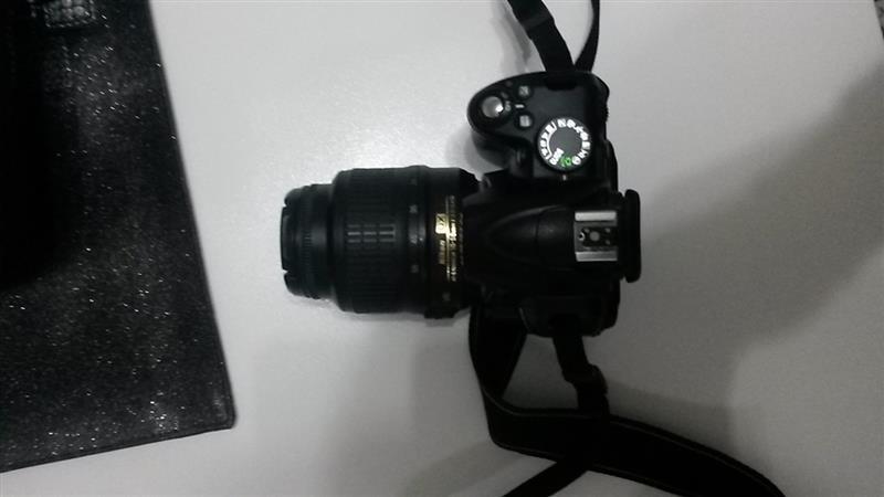 Nikon-D3000