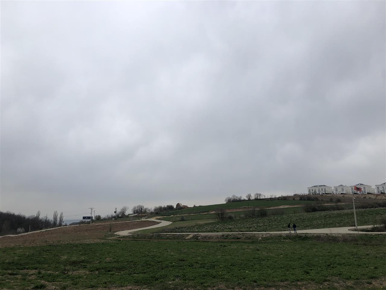 Shes-Tokën-30Ari-