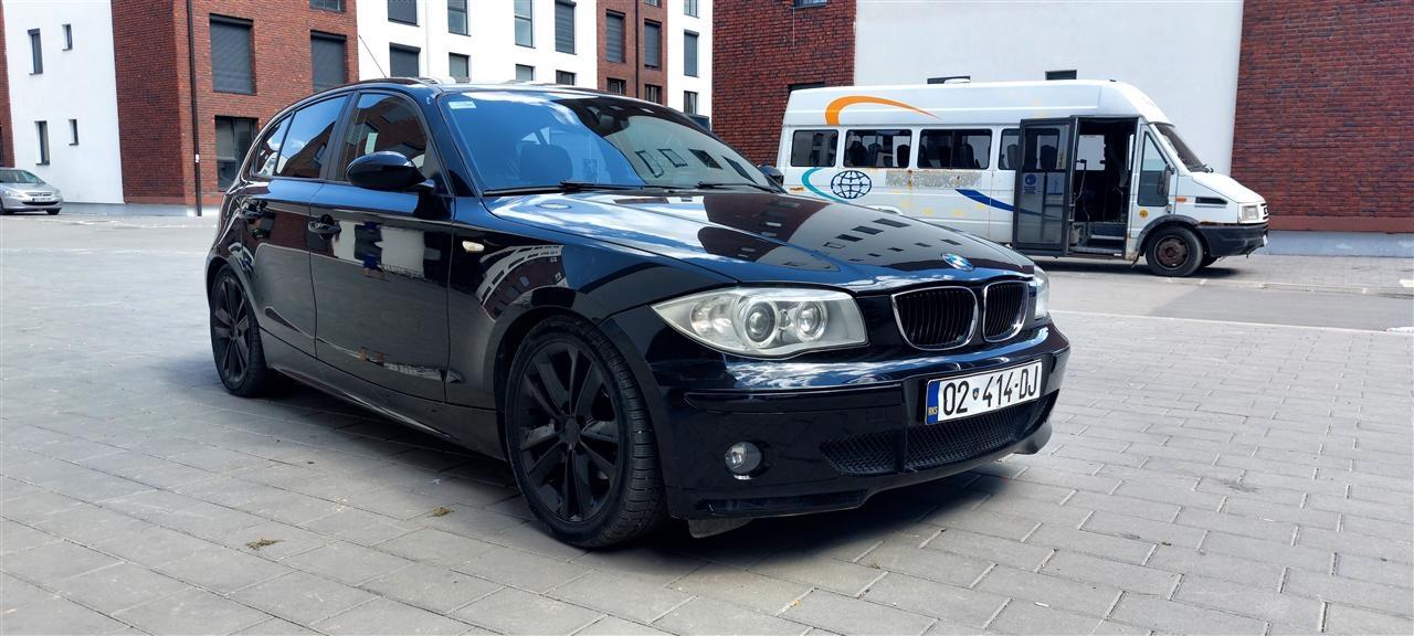 BMW-120D