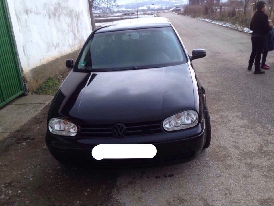 VW-GOLF-4