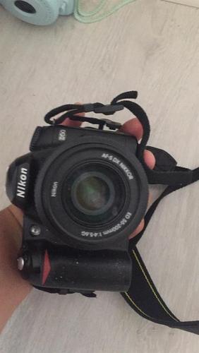 nikon