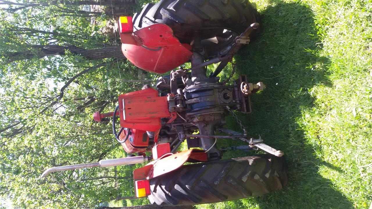 Traktor-539
