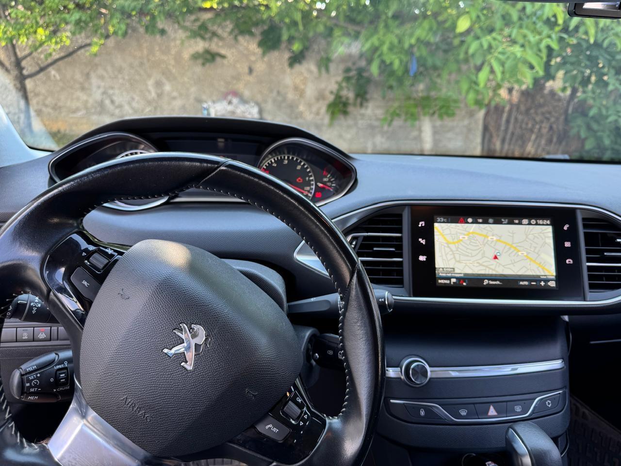 Shjtet-peugeot-308-1-6