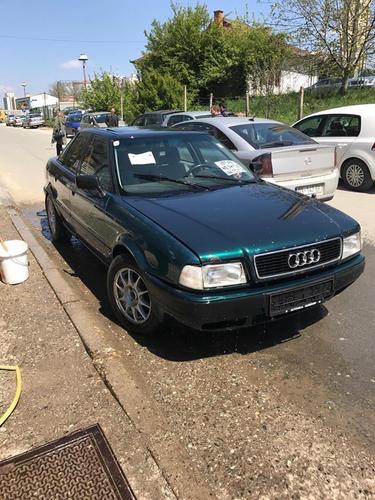 Audi 80