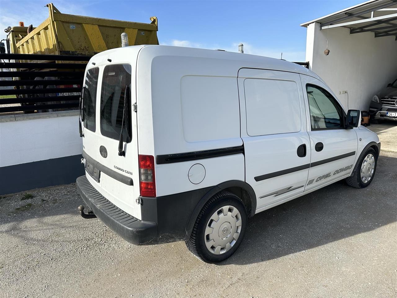 Opel-Combo-