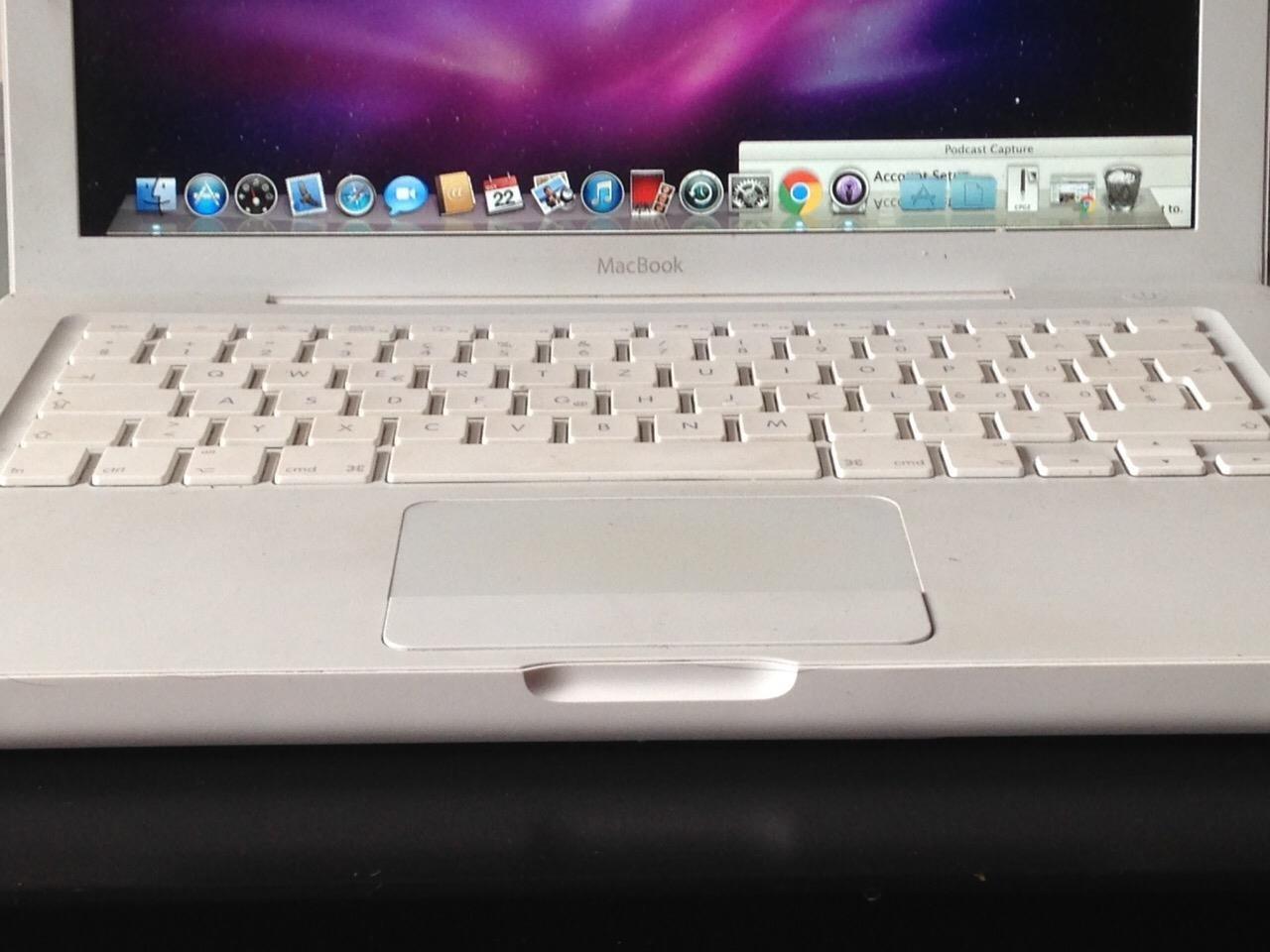 Macbook