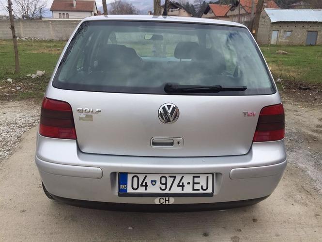 Golf 4