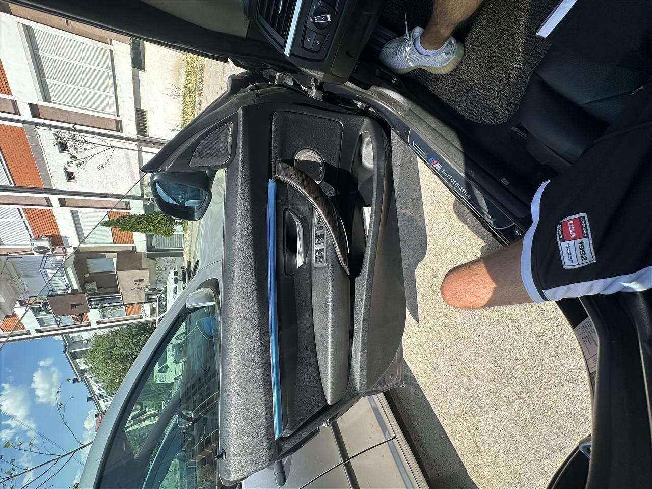 Shitet-bmw-320d-xdrive