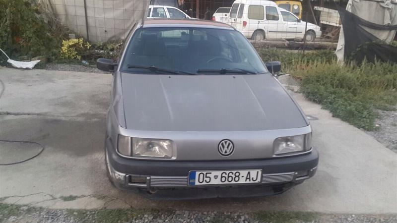 VW-Passat-benzin--90-