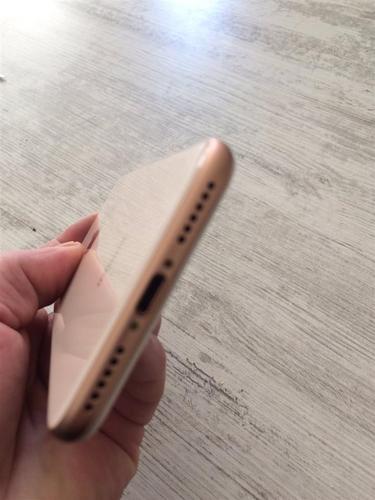 iPhone 8