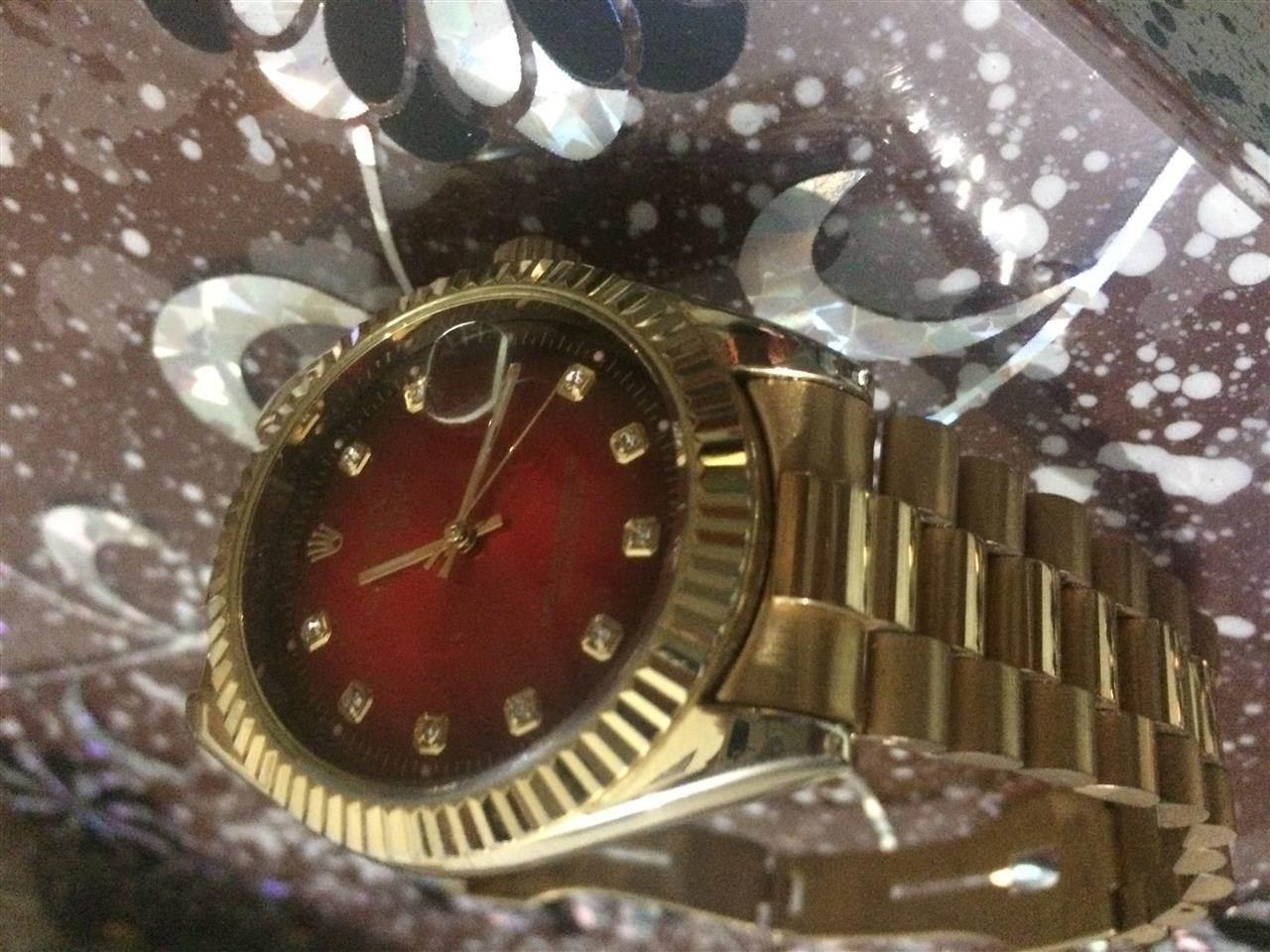 Shitet-ora-Rolex