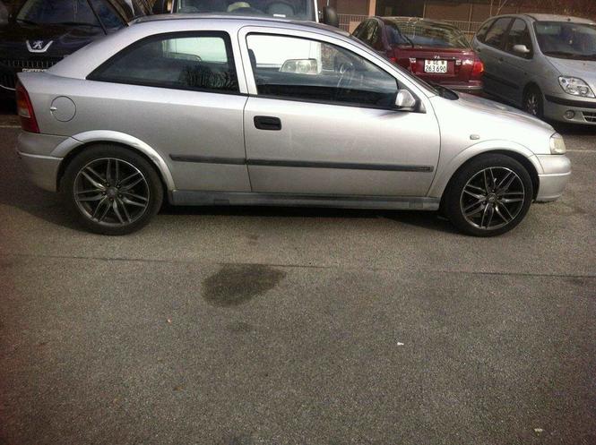 Opel astra