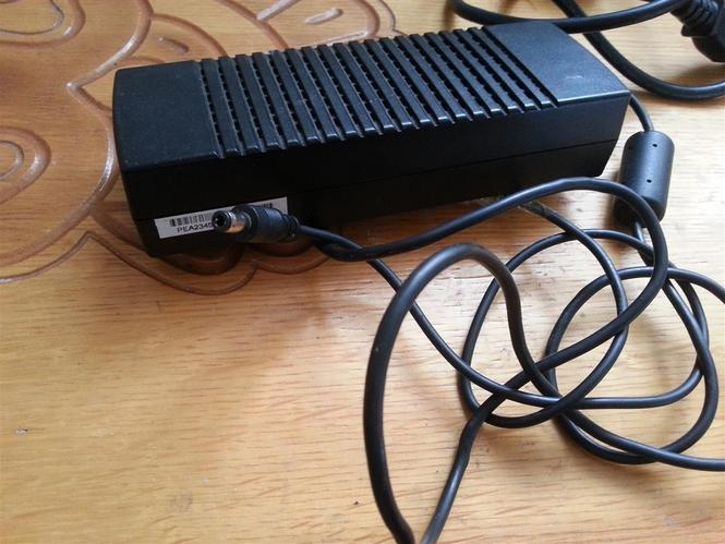 Adapter UNIVERSAL