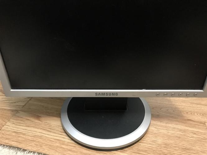 Monititor 19" SAMSUNG 