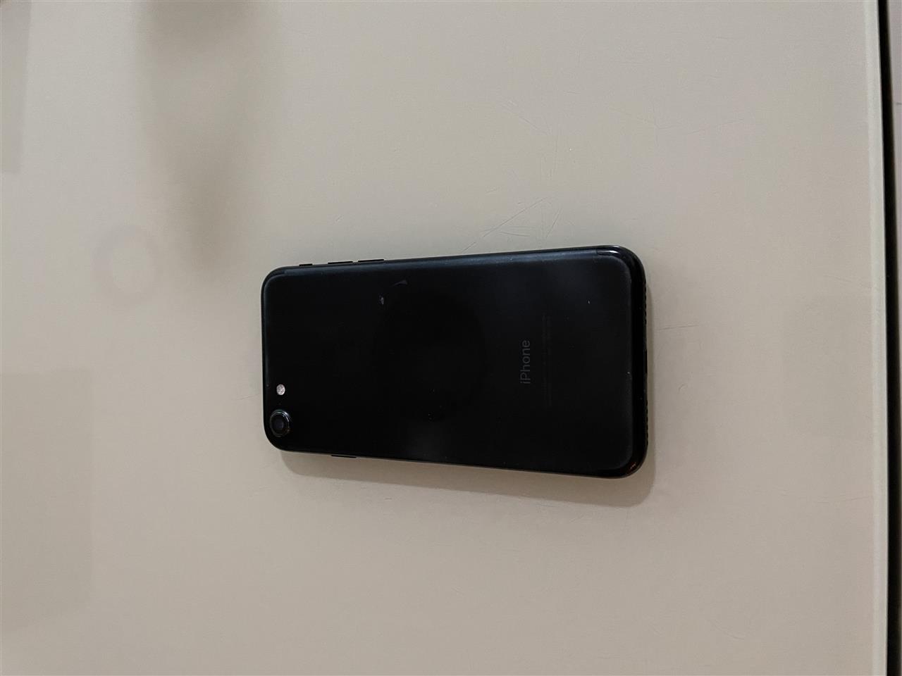 Telefon