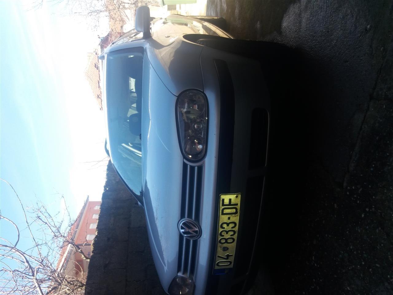 VW-Golf-4-karavan