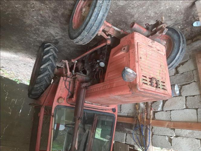 shes traktor 1500 e