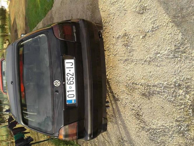 She's golf 3