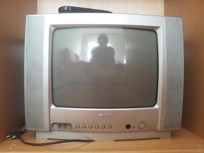 Televizor