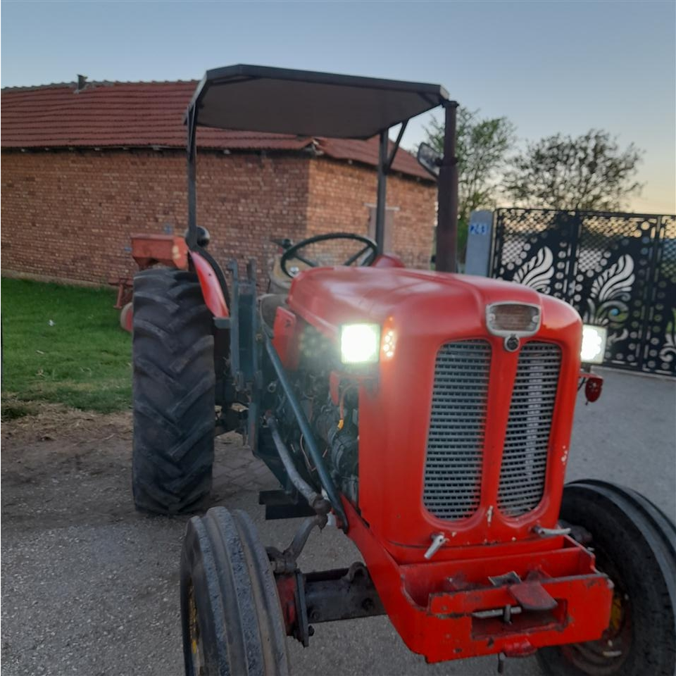 Traktor