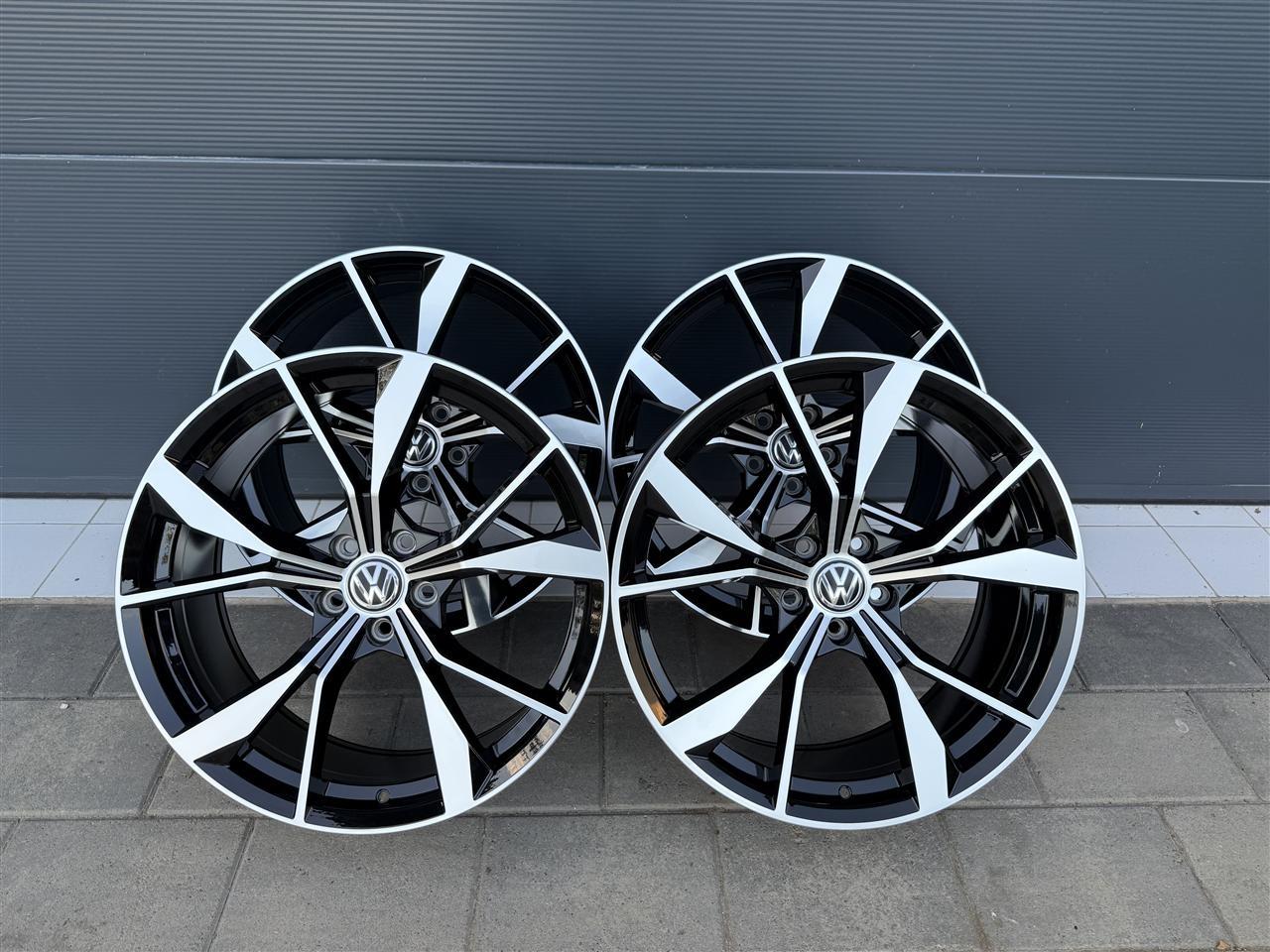 Fellne-per-VW-Tiguan-20-Coll-R-Line