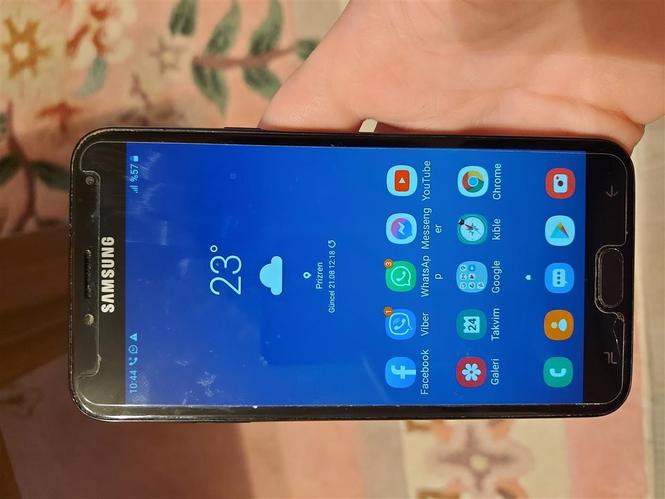 Samsung j4