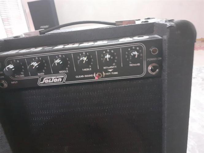 gitare elektrike me amp 