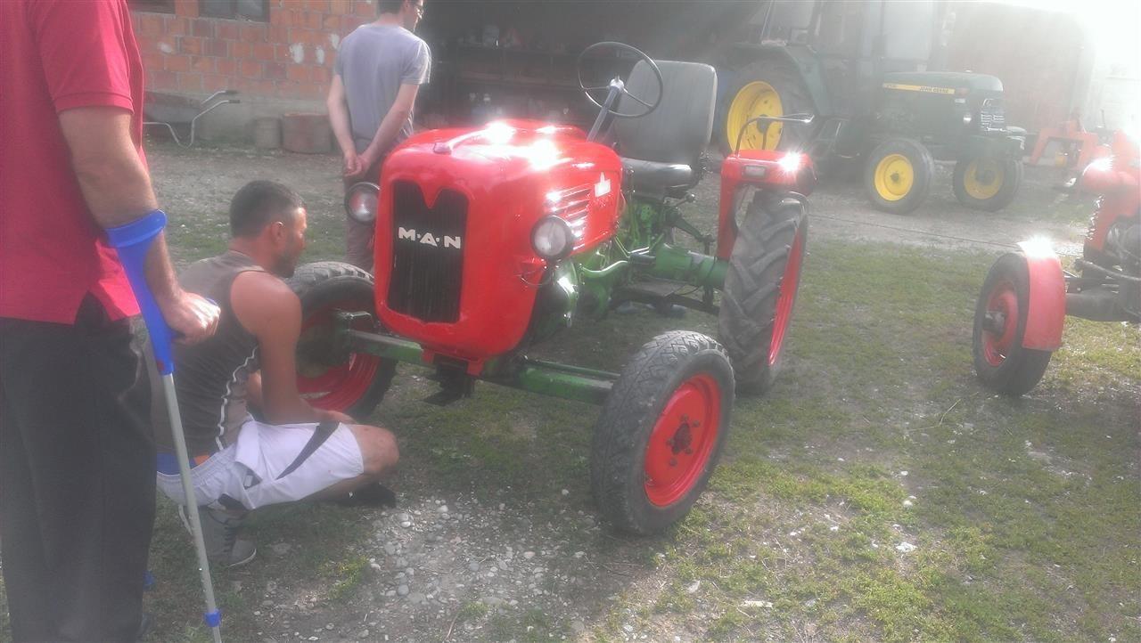 Traktor