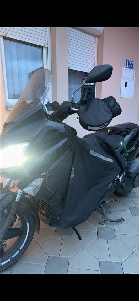 Shitet-xmax