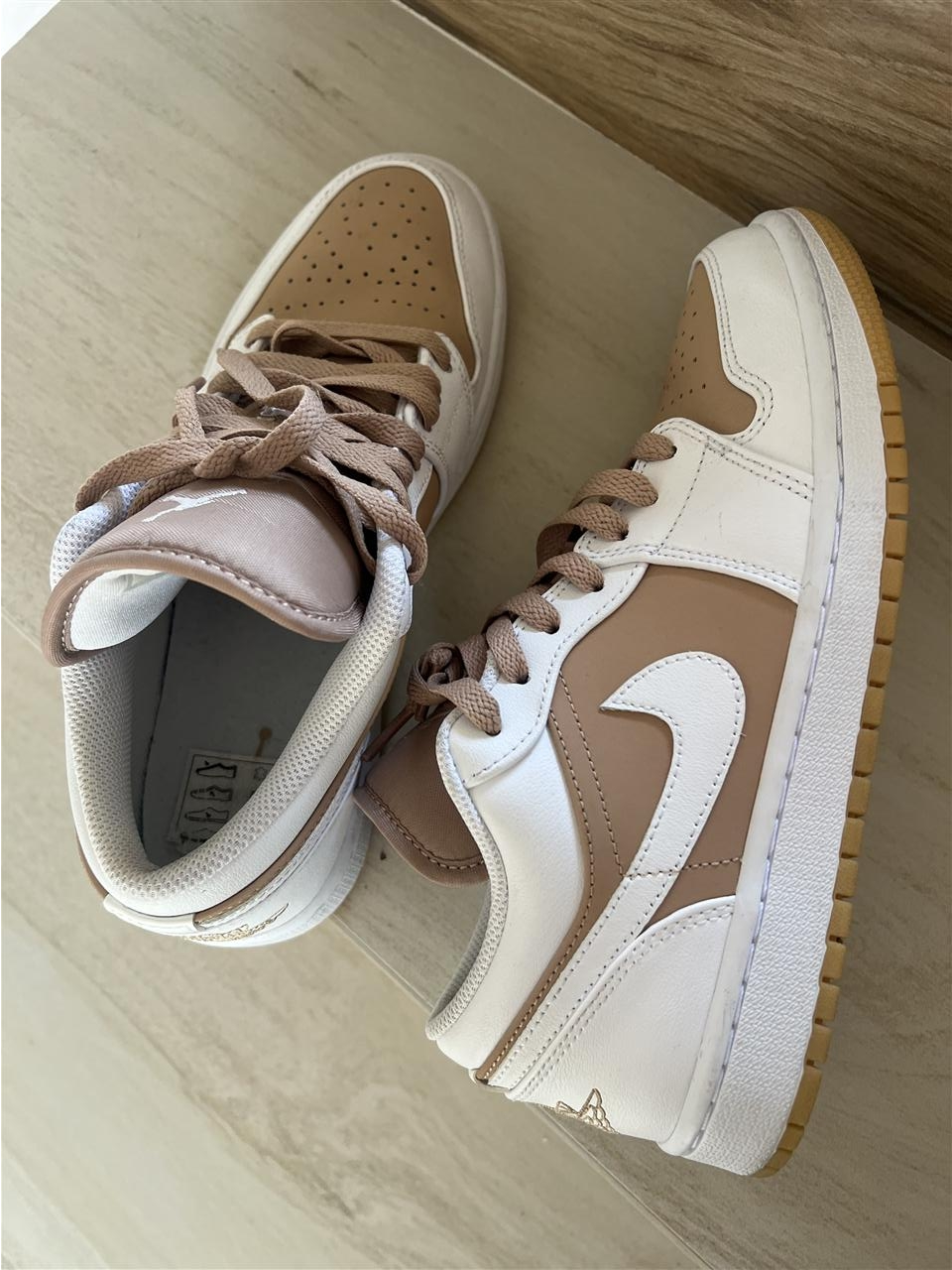 Nike-Air-Jordan--numër-41--ardhur-nga-DE--40-+posta