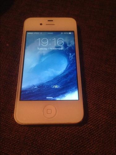 Iphone 4  32gb