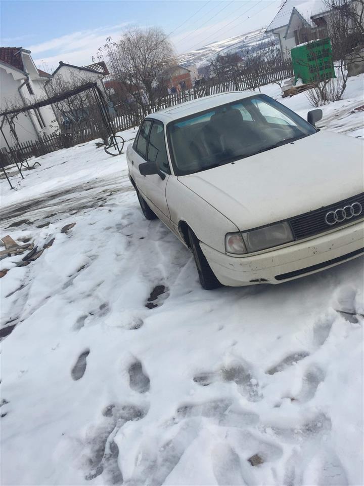 Audi-80