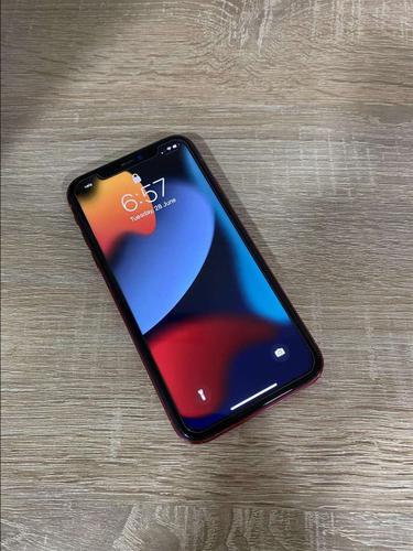 iPhone 11 red 64Gb
