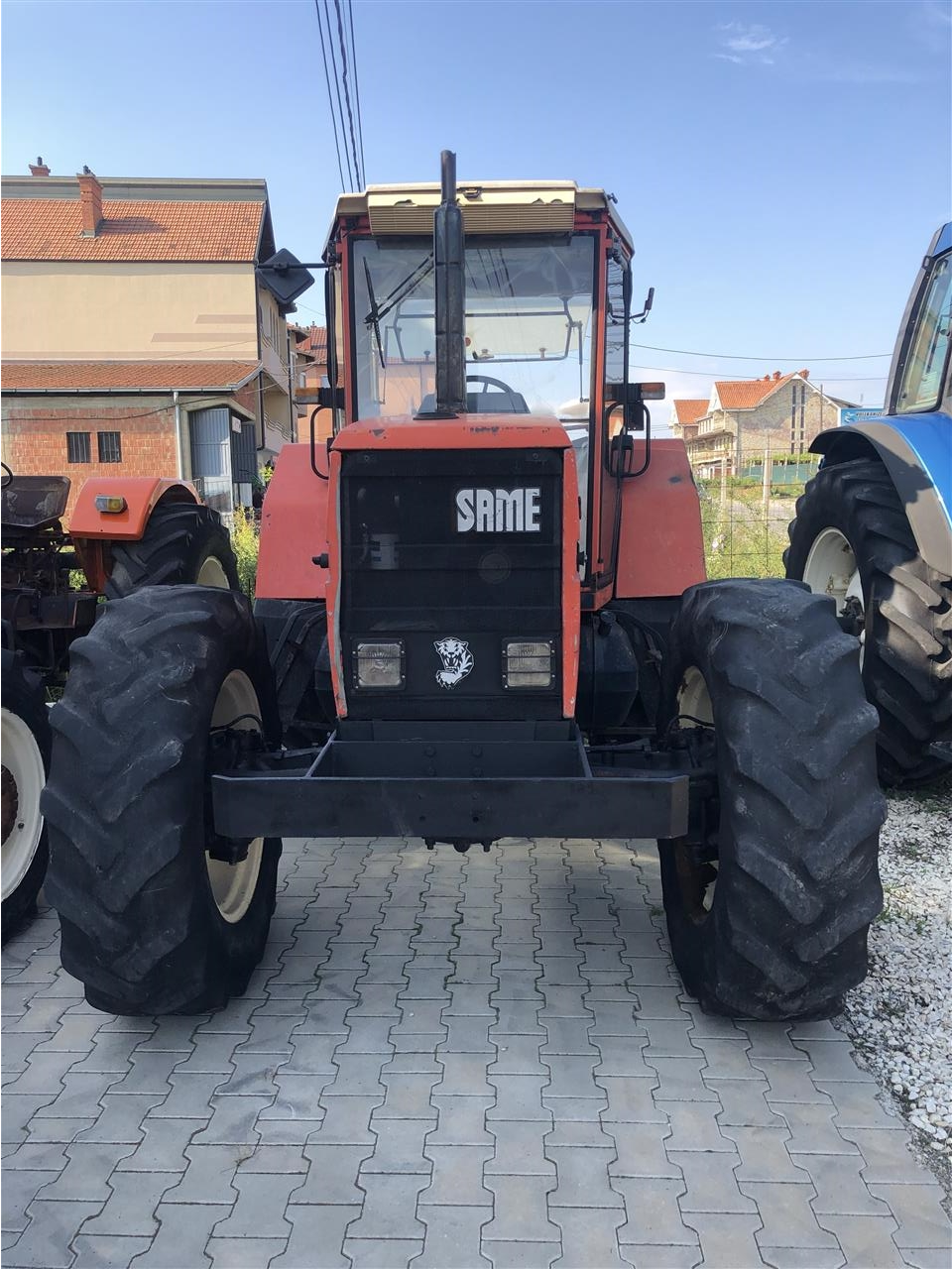 Traktor-Same-Laser-4X4-